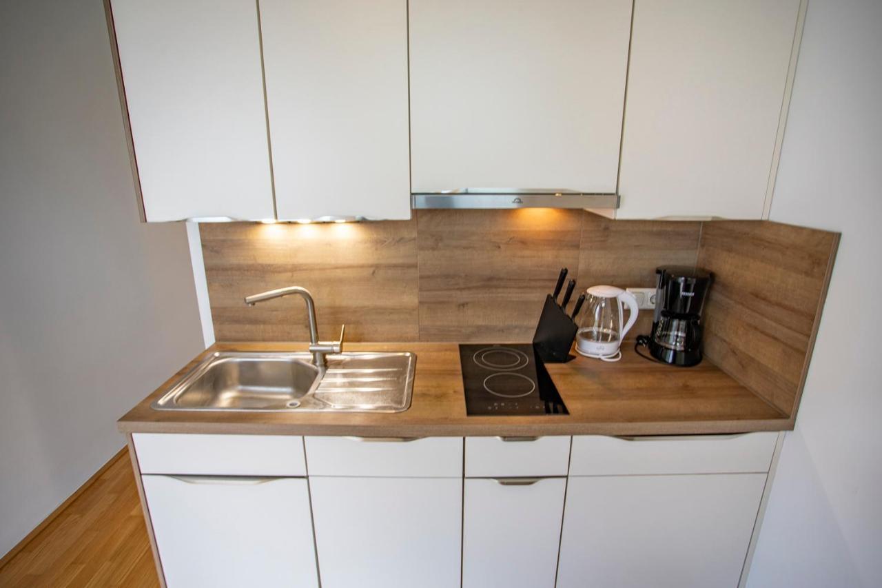 Modern Innsbruck Apartment I Free Parking Экстерьер фото